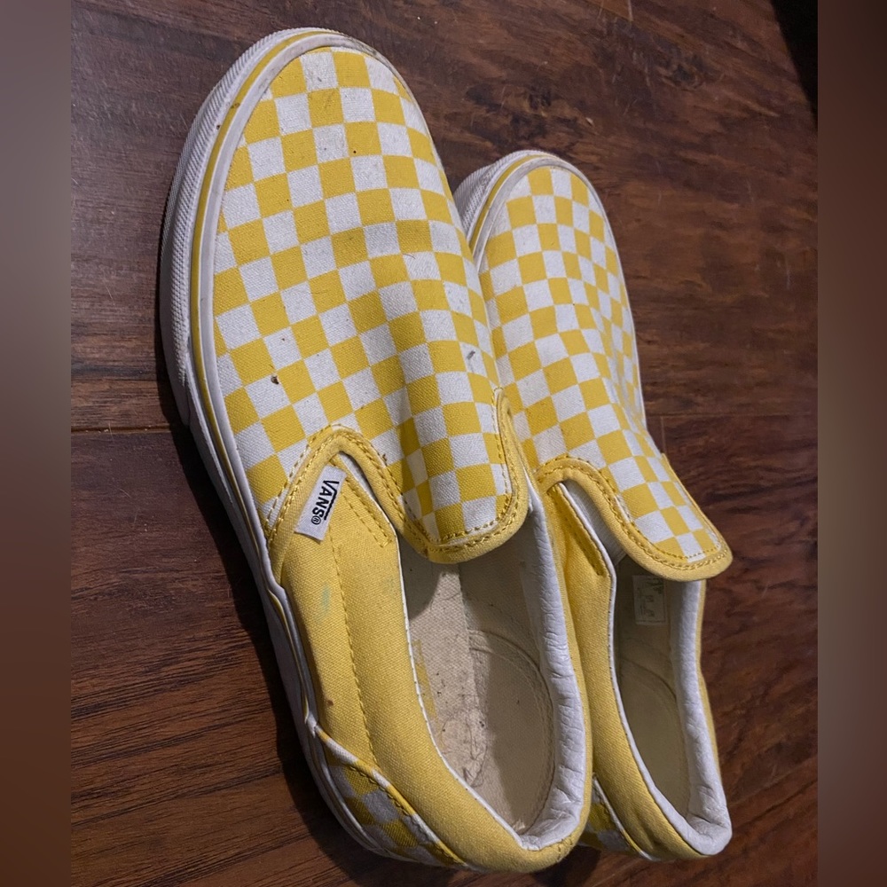 Vans Slip Ons 6 In Kids So A 7 In Womans
